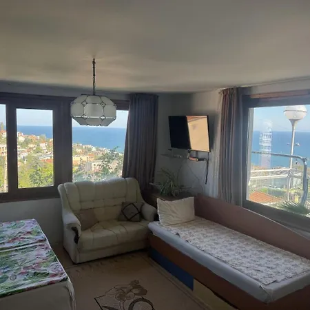 етаж от къща - желкови 게스트하우스 바르나